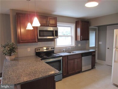 256 W Essex Ave, Lansdowne, PA 19050 - photo 6