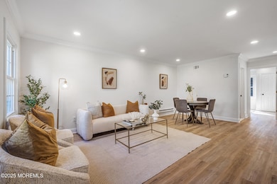 32 Plaza de Las Lobos unit C, Freehold, NJ 07728 - photo 5