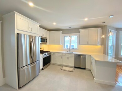 39 Spruce St unit 1, Watertown, MA 02472 - photo 3