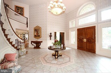 802 Hillstead Dr, Lutherville Timonium, MD 21093 - photo 5