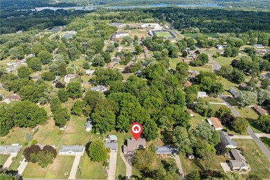 5737 Towerview Dr, Akron, OH 44319 - photo 2