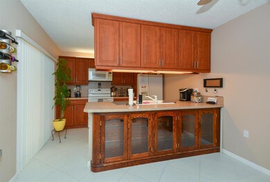 324 Buttonwood Ln_Selene LaFazia_14