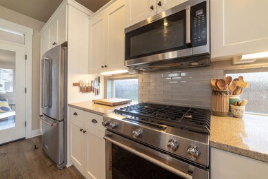 20909 Sotra Loop, Bend, OR 97702 - photo 7