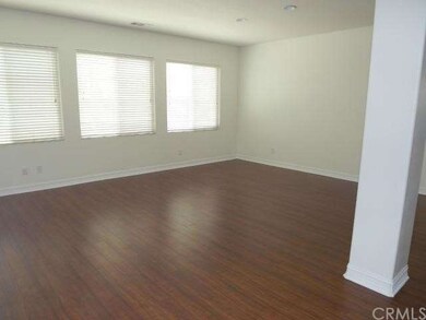 LIVING ROOM PHOTO #1