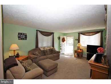 901 Poplar Ave, Glenolden, PA 19036 - photo 4