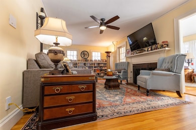 93 Myrtle St, Claremont, NH 03743 - photo 3