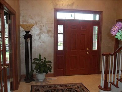 Entry/Foyer.