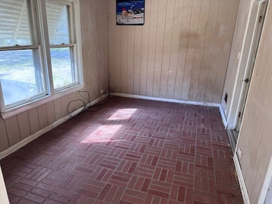 217 20th St SE, Paris, TX 75460 - photo 2