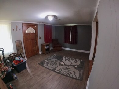 1110 Porter St, Waukegan, IL 60085 - photo 4