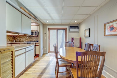 67-118 Dartmouth St, Flushing, NY 11375 - photo 7