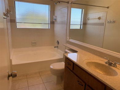 2710 Grants Lake Blvd unit C16, Sugar Land, TX 77479 - photo 6