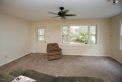 5144 north 39th street-105