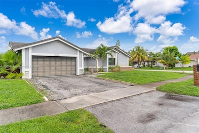 20025 NW 65th Ct, Hialeah, FL 33015 - photo 3