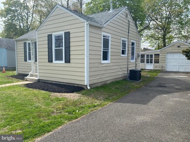 822 Hickory St, Delanco, NJ 08075 - photo 2