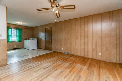 1605 Highview Dr, Marion, IA 52302 - photo 7