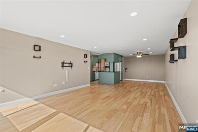 170-202 Lafayette Ave unit 6I, Passaic, NJ 07055 - photo 6