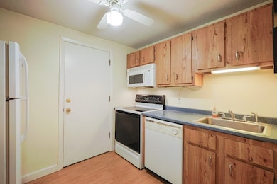 16 Erick Rd unit 34, Mansfield, MA 02048 - photo 5