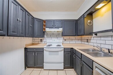 17 Finger Cir, Bella Vista, AR 72715 - photo 4