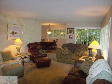 2818 N Cambridge Rd, Lansing, MI 48911 - photo 5