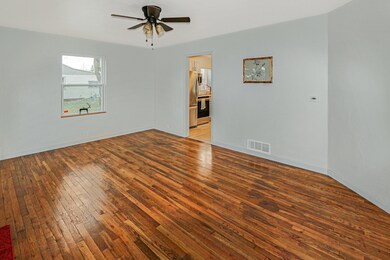 03 Living Room