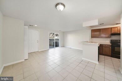 9206 Chadburn Place, Montgomery Village, MD 20886 - photo 2