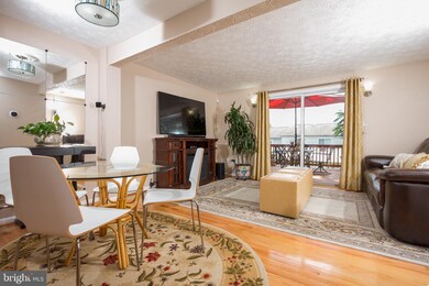 19104 Willow Spring Dr, Germantown, MD 20874 - photo 7