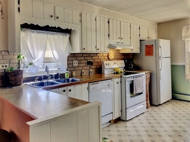 40 Warfield Dr, Westfield, MA 01085 - photo 7