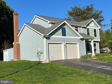 20501 Watkins Meadow Dr, Germantown, MD 20876 - photo 5