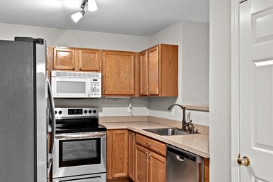 Maple Village Condominium unit 2305, Peabody, MA 01960 - photo 7