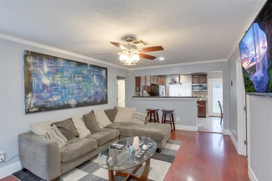 3011 Carlford Cir, Houston, TX 77018 - photo 5