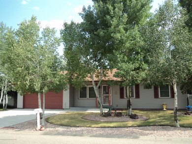 2032 W 3rd 007