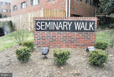 53 Skyhill Rd unit 201, Alexandria, VA 22314 - photo 3