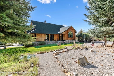 507 W Elkhorn Dr IMG_8417