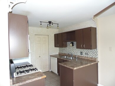 636 Mallard Ct unit 1C, Bartlett, IL 60103 - photo 4