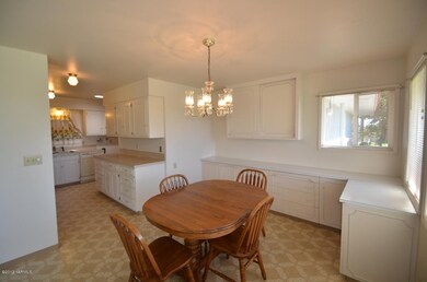 Dining and Kitchen