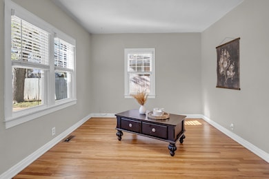 616 W 6th St, Newton, KS 67114 - photo 5