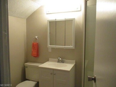 Full bath with shower-LL
