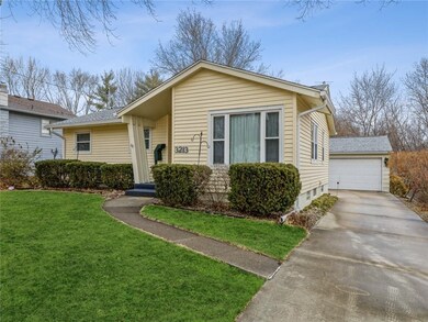 3213 Brookview Dr, West Des Moines, IA 50265 - photo 3