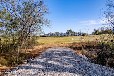 426 Keeble Rd, Maryville, TN 37804 - photo 7