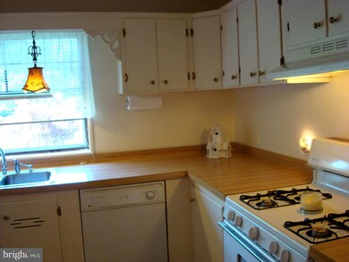 10 S Arlington Ave, Berlin, NJ 08009 - photo 7