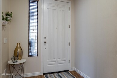 412 N Neuman Place, Chandler, AZ 85225 - photo 4