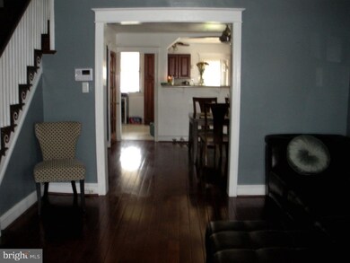 533 Elm Ave, Upper Darby, PA 19082 - photo 2