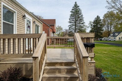 5213 Adella St, Toledo, OH 43613 - photo 7