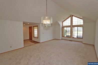 624 Valleywood Dr SE, Salem, OR 97306 - photo 4