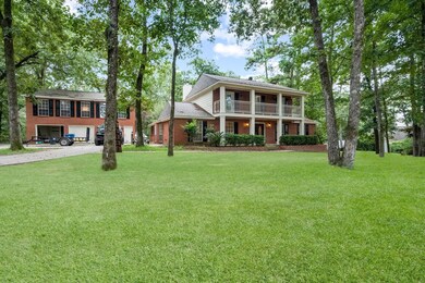 8 W Lake Forest Ct, Conroe, TX 77384 - photo 2