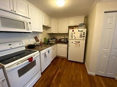 118 Decatur St unit 3, Arlington, MA 02474 - photo 3