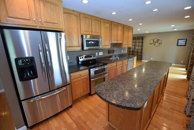 149 E 75th St, Anderson, IN 46013 - photo 7