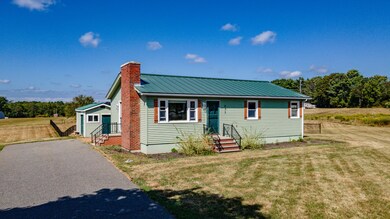 977 Wiscasset Rd, Pittston, ME 04345 - photo 3