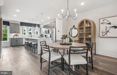 12736 Verdant Way, Reston, VA 20191 - photo 5