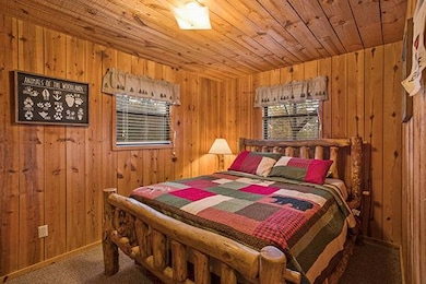 3334 Bear Mountain Ln, Sevierville, TN 37876 - photo 2